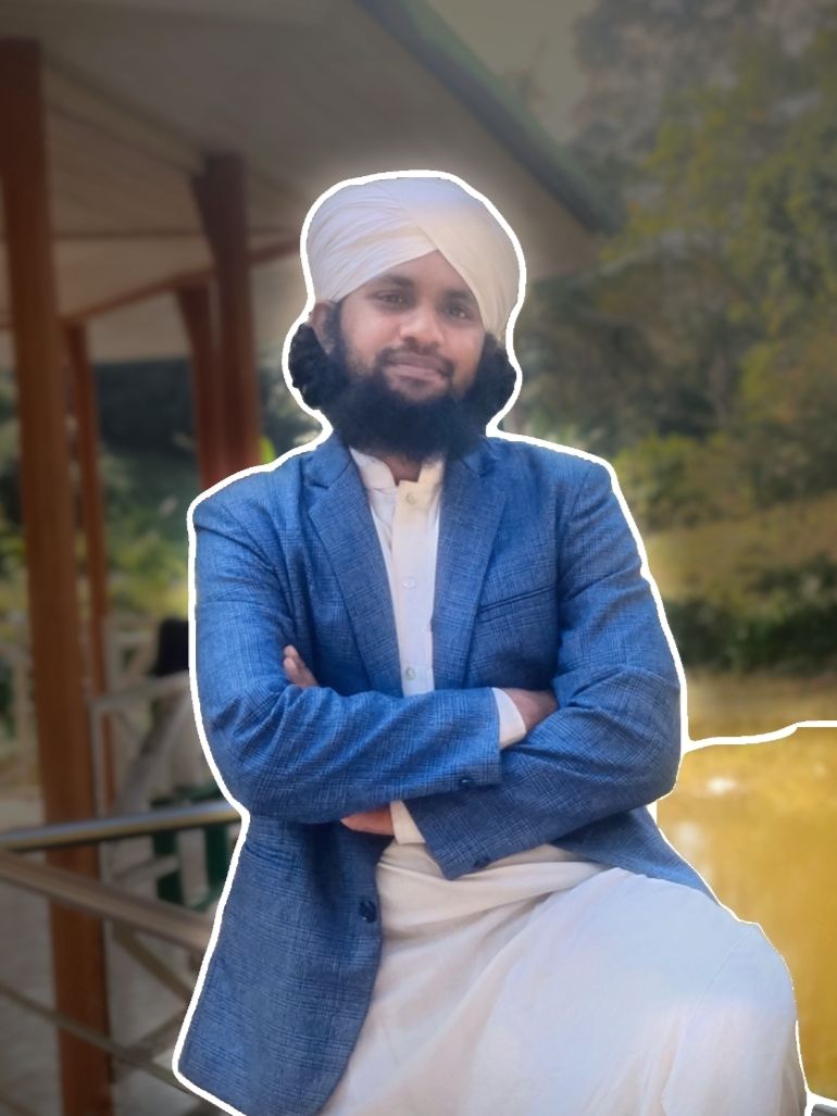 নামাজি ব্যক্তির সামন দিয়ে অতিক্রম করার মাসালা।